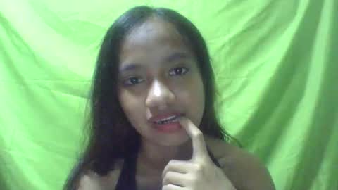 Snapshot of ursexydoll18 chatting on January 11, 2:41 am Darlyn room online show from January 11, 2:41 am