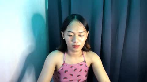 urslutty_mayie online show from November 13, 1:04 am