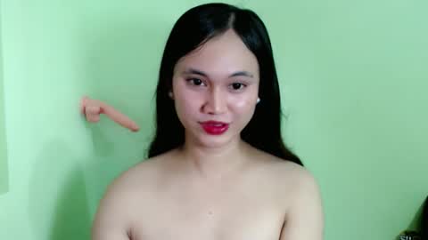 Snapshot of ursweet_athisa18 chatting on April 14, 1:28 pm Athisa online show from April 14, 1:28 pm
