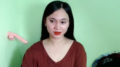 Snapshot of ursweet_athisa18 chatting on April 20, 6:38 am Athisa online show from April 20, 6:38 am