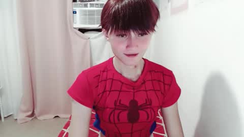 Snapshot of ursweetgirlsammy19 chatting on October 20, 9:32 am sammy the nughty girl who can make you happy online show from October 20, 9:32 am