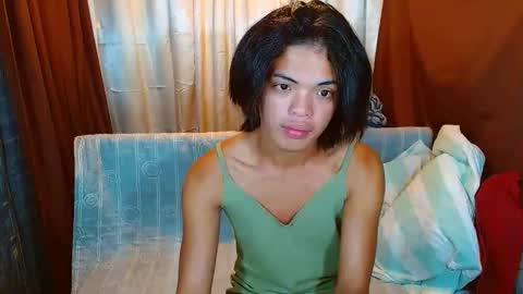 JEN online show from December 5, 7:32 pm