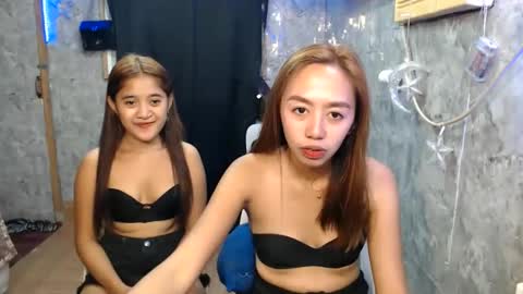 ursweetpinky online show from June 10, 11:57 pm