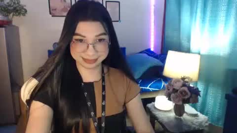 Ashley Kate Mateo Gray online show from December 20, 10:27 am