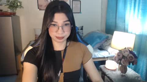 Ashley Kate Mateo Gray online show from February 4, 10:43 am