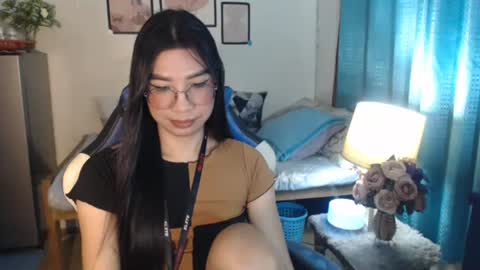 Ashley Kate Mateo Gray online show from February 12, 8:59 am