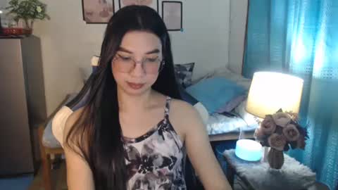 Ashley Kate Mateo Gray online show from March 3, 10:28 am