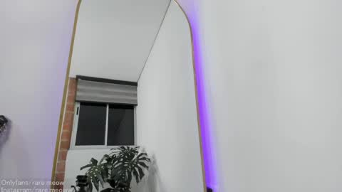 Snapshot of uryko_yor chatting on May 12, 3:47 am online show from May 12, 3:47 am