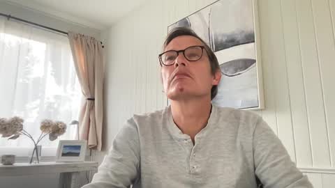 P online show from February 28, 1:37 am