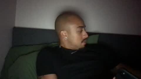 Snapshot of usermaneee589 chatting on October 14, 6:47 am usermaneee589 online show from October 14, 6:47 am