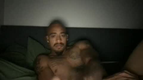 Snapshot of usermaneee589 chatting on October 29, 7:21 am usermaneee589 online show from October 29, 7:21 am