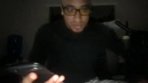 Snapshot of usermaneee589 chatting on November 5, 8:58 am usermaneee589 online show from November 5, 8:58 am