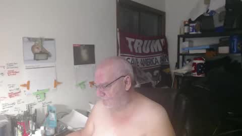 Eric online show from November 12, 11:32 am