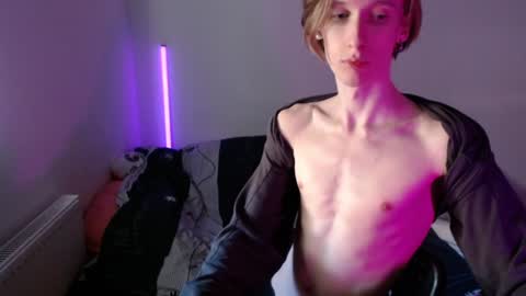 Excuse me online show from December 28, 5:12 am