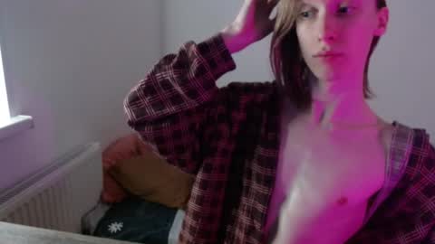 Excuse me online show from September 25, 4:27 am