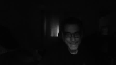 Snapshot of uthonn chatting on May 11, 1:33 am uthonn online show from May 11, 1:33 am