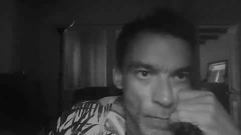 Snapshot of uthonn chatting on June 4, 7:25 am uthonn online show from June 4, 7:25 am