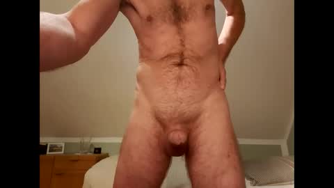 UWE online show from November 16, 8:25 pm