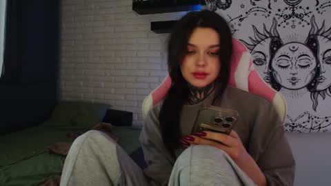 Eva online show from January 17, 5:11 am