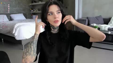 Eva online show from December 3, 6:32 am