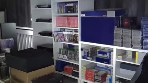 uwvvlvip online show from November 7, 6:30 pm