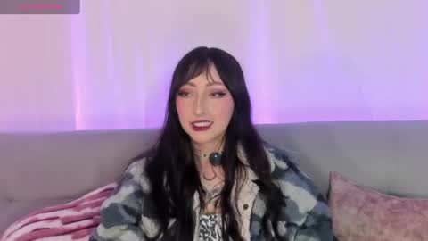 v1cky_ online show from June 30, 12:22 am