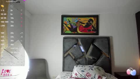 Vahiolet smith online show from October 22, 3:29 am