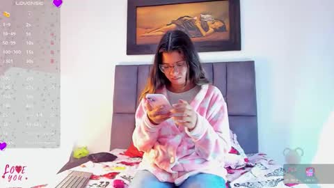 Vahiolet smith online show from February 19, 3:13 am