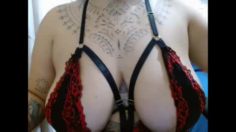 Vah Oliver online show from January 29, 11:14 pm