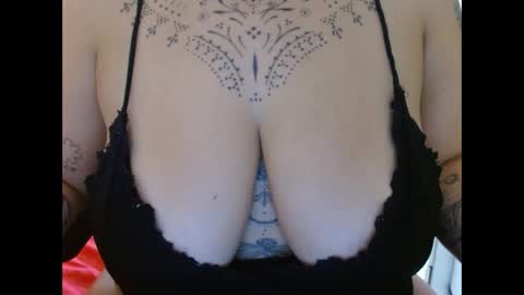 Vah Oliver online show from February 17, 6:37 pm