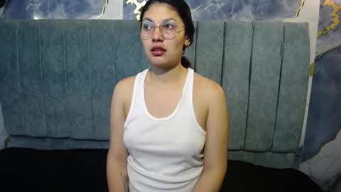 Vainilla online show from March 19, 1:20 am
