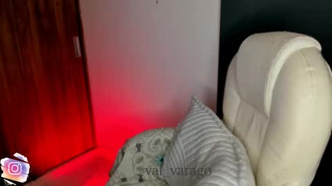 Snapshot of val_varago chatting on September 19, 4:14 am val_varago online show from September 19, 4:14 am