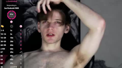 valdi_light online show from May 3, 9:48 am