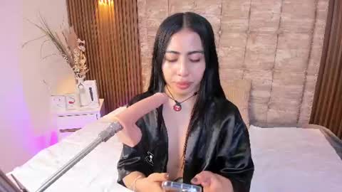 Snapshot of valecute_ chatting on July 12, 9:06 pm Vale online show from July 12, 9:06 pm