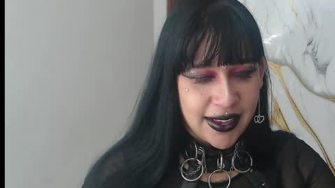 valen_ross7 online show from May 6, 8:19 am