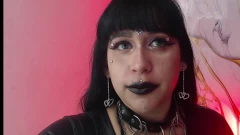 valen_ross7 online show from May 7, 8:31 am