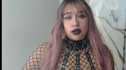 valen_ross7 online show from May 8, 1:38 pm