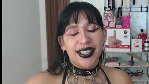 valen_ross7 online show from May 10, 9:14 am
