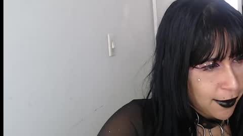 valen_ross7 online show from May 22, 1:39 pm