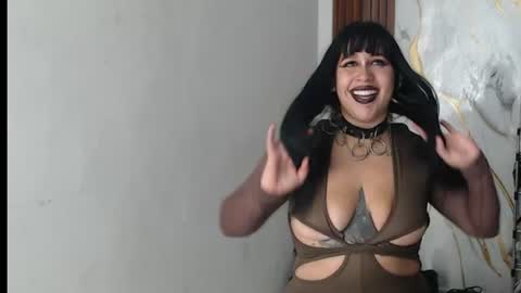valen_ross7 online show from June 11, 5:44 pm