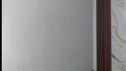 valen_ross7 online show from June 12, 7:51 am