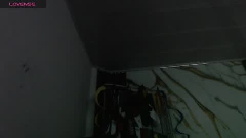 valen_ross7 online show from June 15, 6:21 pm