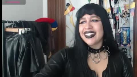 valen_ross7 online show from June 28, 9:37 am