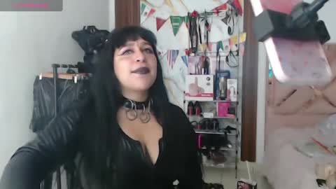 valen_ross7 online show from July 4, 1:01 am