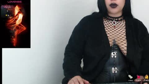 valen_ross7 online show from July 25, 7:06 am