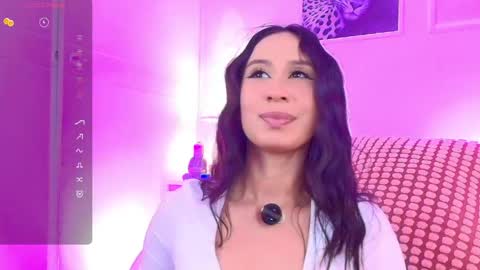Snapshot of valen_ross_ chatting on May 12, 11:46 pm valentina Rossi 3 online show from May 12, 11:46 pm