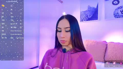 Snapshot of valen_ross_ chatting on June 28, 10:05 pm valentina Rossi 3 online show from June 28, 10:05 pm