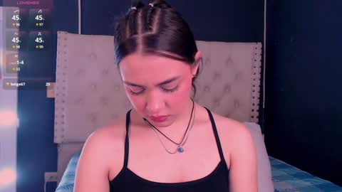 Snapshot of valen_thompson chatting on January 4, 12:27 am IG-valen mendoza99 twitter valenthompson99 online show from January 4, 12:27 am