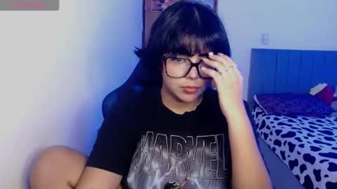 valenbeauty online show from April 28, 3:11 am