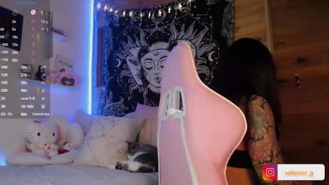 valentina online show from February 15, 6:55 am